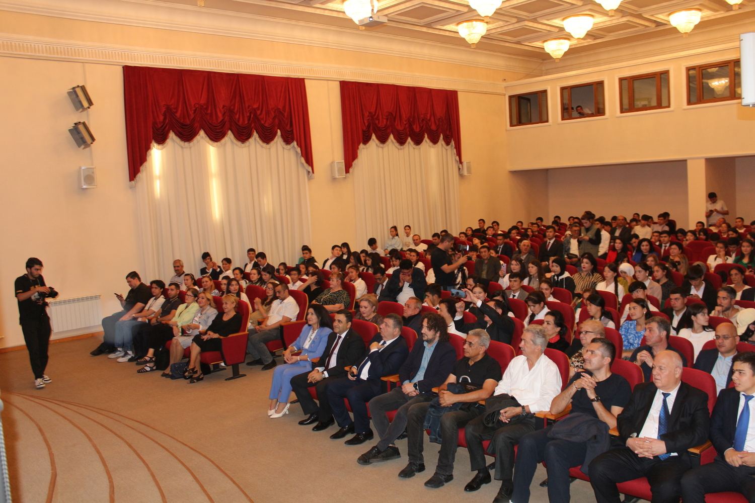 В Узбекистане состоялось открытие Дней азербайджанского кино (ФОТО)