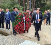 Хошбахт Юсифзаде похоронен в Аллее почетного захоронения в Баку (ФОТО)