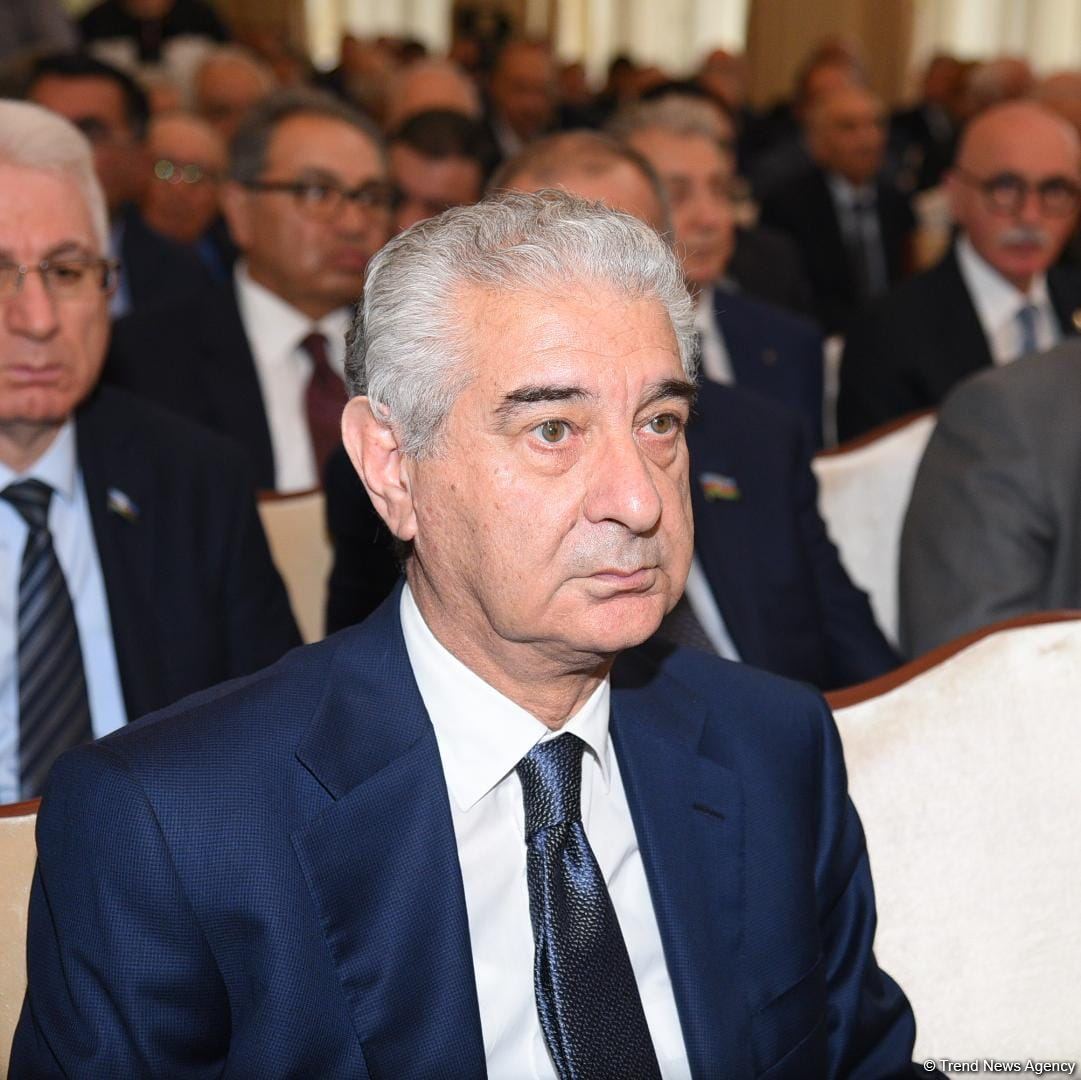 Проходит церемония прощания с Хошбахтом Юсифзаде (ФОТО)