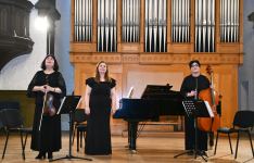 В Баку представлена светская музыка для избранных (ФОТО)