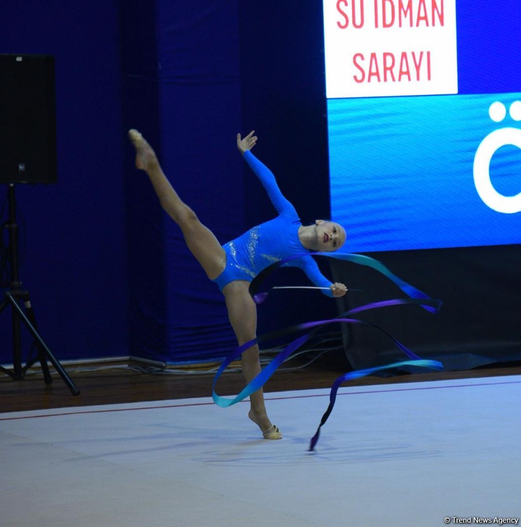 Стартовал 28-й чемпионат Баку по художественной гимнастике (ФОТО)