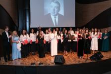 В Баку состоялся торжественный концерт, посвящённый 100-летию Расула Гамзатова (ФОТО)