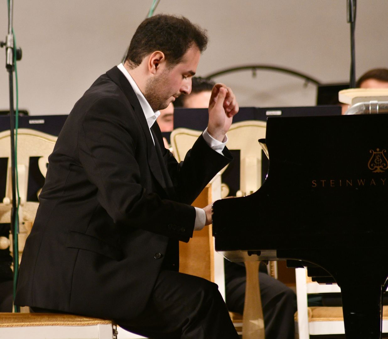 "Мировое концертное турне" в Баку: проникновенная музыка и восторг публики (ФОТО)