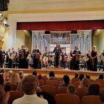 Российская публика восторженно приняла выступление оркестра под управлением Фахраддина Керимова (ФОТО/ВИДЕО)