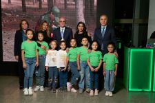 Издательский дом NARGIS представил новую выставку "Go Green" – удивительные инсталляции, созданные из отходов (ФОТО)