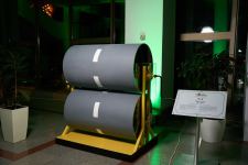 Издательский дом NARGIS представил новую выставку "Go Green" – удивительные инсталляции, созданные из отходов (ФОТО)