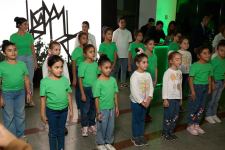 Издательский дом NARGIS представил новую выставку "Go Green" – удивительные инсталляции, созданные из отходов (ФОТО)