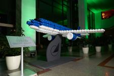 Издательский дом NARGIS представил новую выставку "Go Green" – удивительные инсталляции, созданные из отходов (ФОТО)