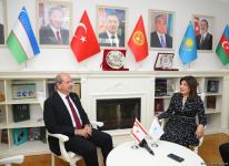 Эрсин Татар посетил Международный фонд тюркской культуры и наследия (ФОТО)