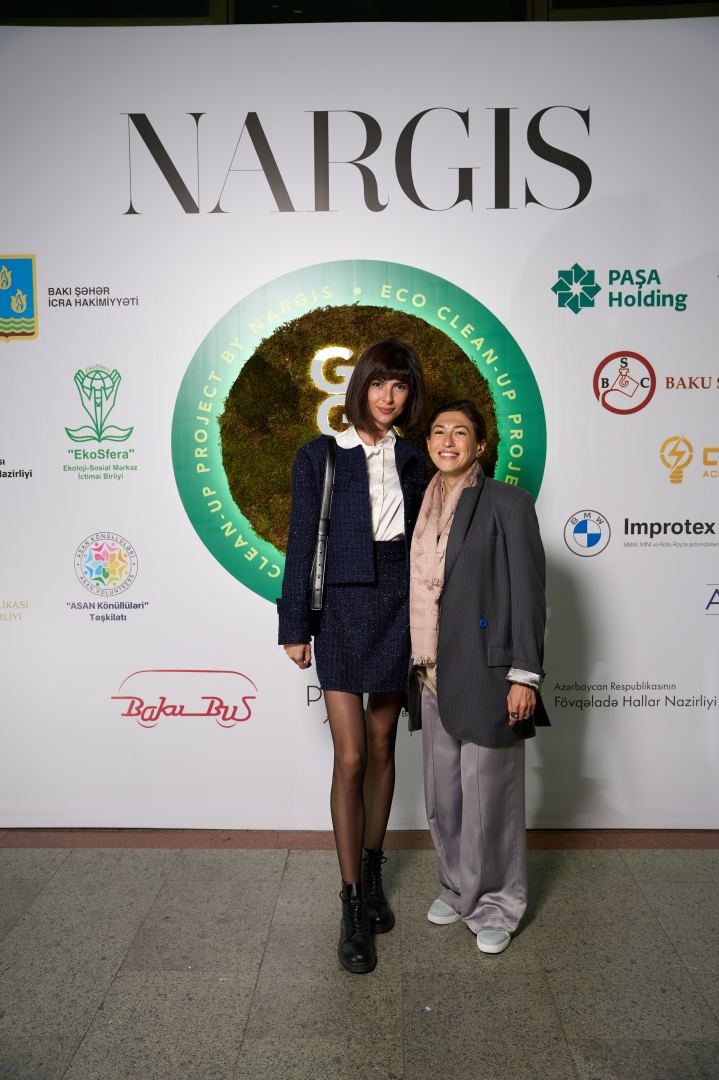 Издательский дом NARGIS представил новую выставку "Go Green" – удивительные инсталляции, созданные из отходов (ФОТО)