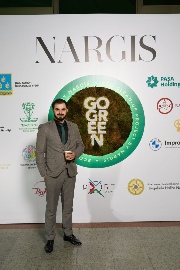 Издательский дом NARGIS представил новую выставку "Go Green" – удивительные инсталляции, созданные из отходов (ФОТО)