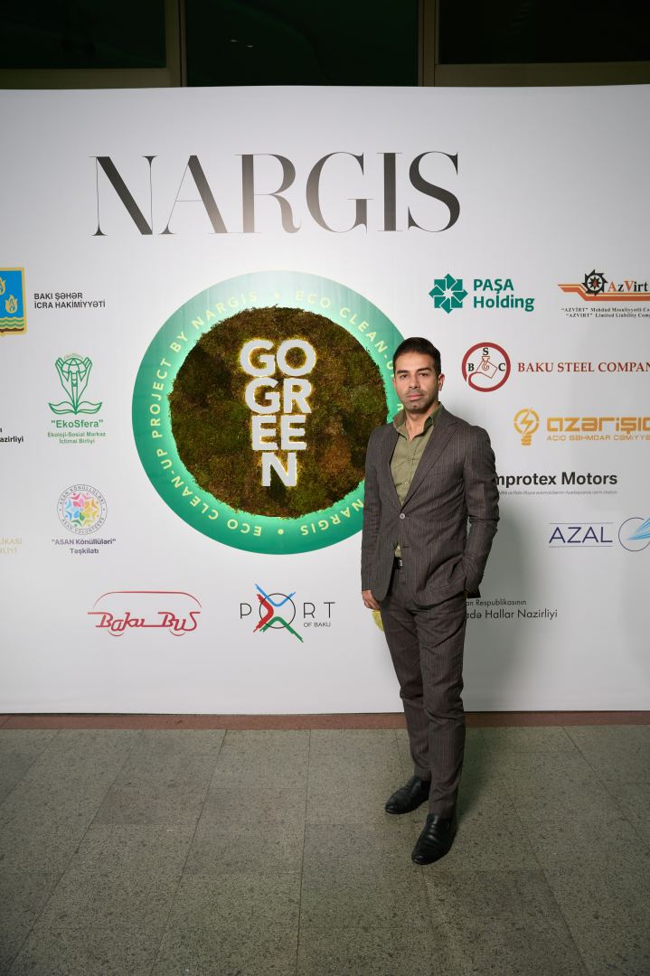 Издательский дом NARGIS представил новую выставку "Go Green" – удивительные инсталляции, созданные из отходов (ФОТО)