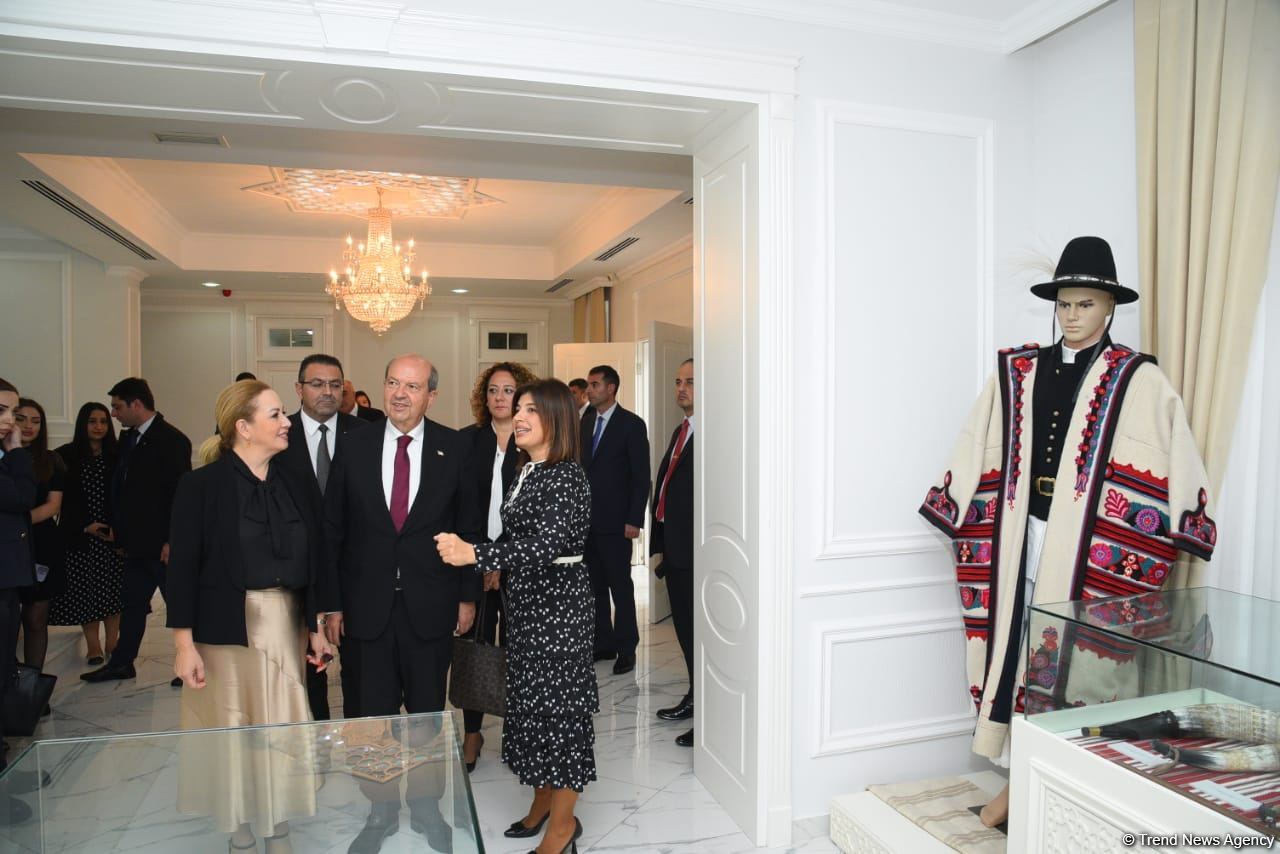 Эрсин Татар посетил Международный фонд тюркской культуры и наследия (ФОТО)