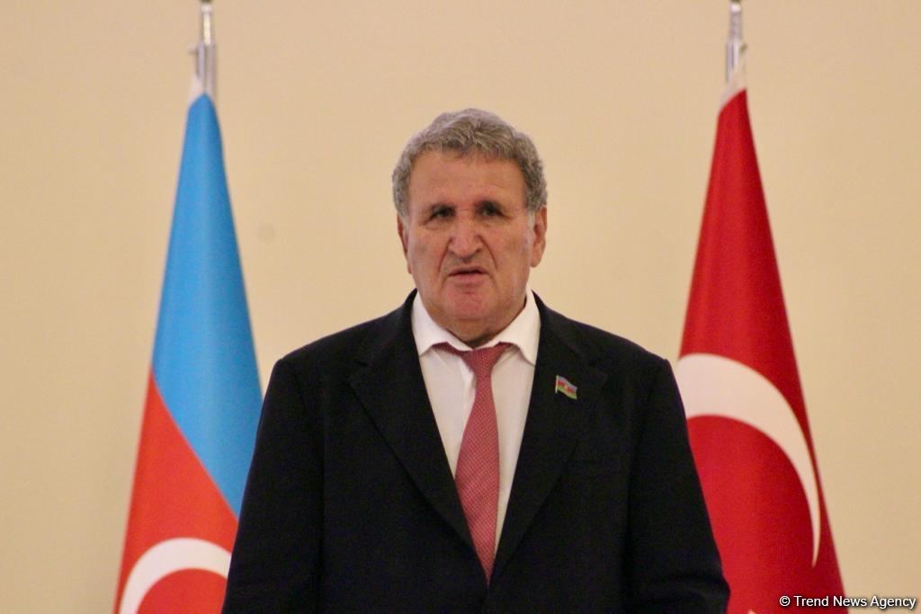 Водруженный Президентом Ильхамом Алиевым славный флаг Азербайджана будет развеваться вечно - посол Турции (ФОТО)