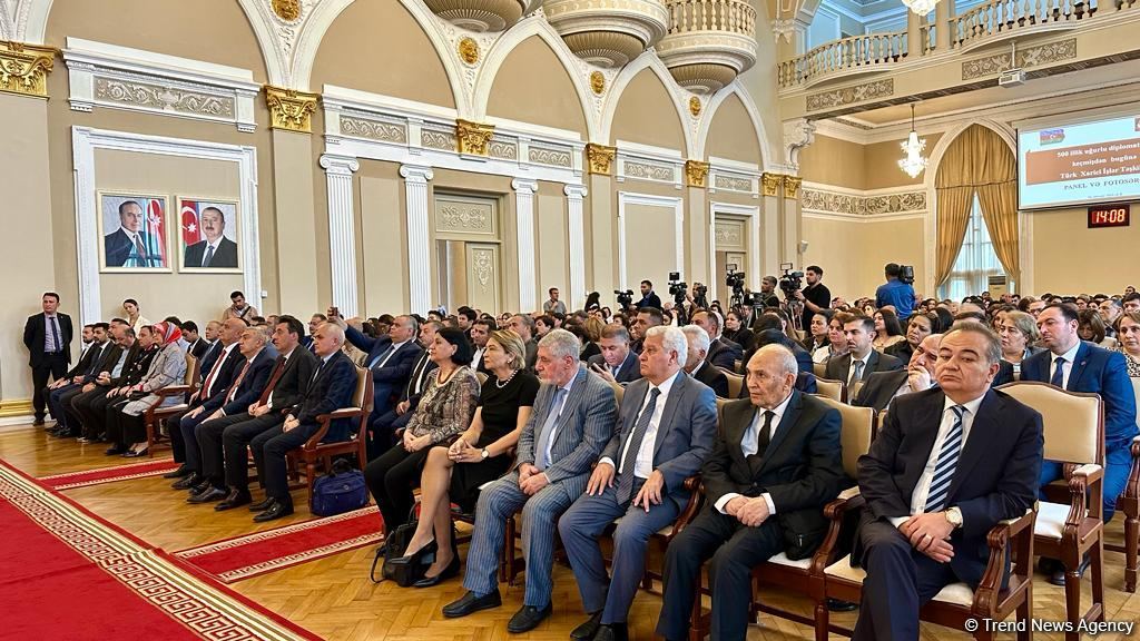 Водруженный Президентом Ильхамом Алиевым славный флаг Азербайджана будет развеваться вечно - посол Турции (ФОТО)