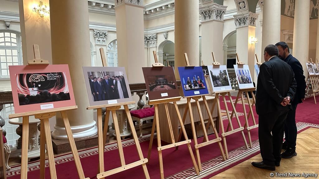 Водруженный Президентом Ильхамом Алиевым славный флаг Азербайджана будет развеваться вечно - посол Турции (ФОТО)