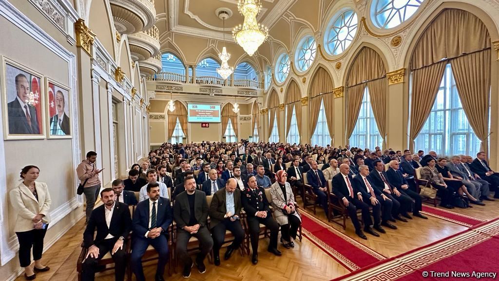 Водруженный Президентом Ильхамом Алиевым славный флаг Азербайджана будет развеваться вечно - посол Турции (ФОТО)