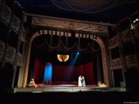 В Баку состоялся общественный показ спектакля "Лейли и Меджнун" (ФОТО)