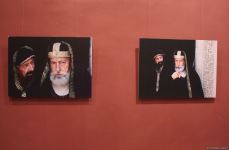 В Баку представлена история жизни Иисуса Христа в древних образах и красочных фотографиях (ФОТО)