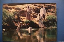 В Баку представлена история жизни Иисуса Христа в древних образах и красочных фотографиях (ФОТО)