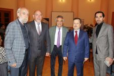 В Баку представлена история жизни Иисуса Христа в древних образах и красочных фотографиях (ФОТО)