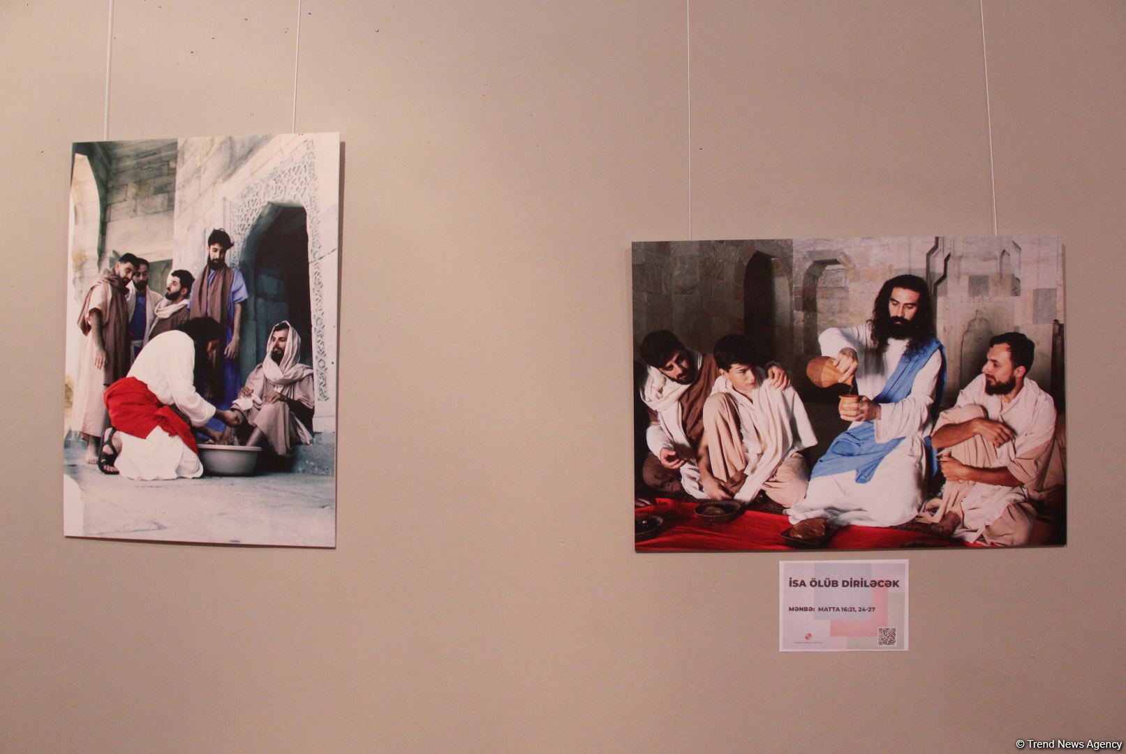 В Баку представлена история жизни Иисуса Христа в древних образах и красочных фотографиях (ФОТО)