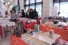 В Университете ADA состоялось открытие книжной выставки, посвященной 100-летию великого лидера Гейдара Алиева (ФОТО)