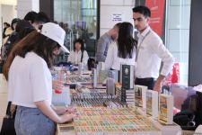 В Университете ADA состоялось открытие книжной выставки, посвященной 100-летию великого лидера Гейдара Алиева (ФОТО)