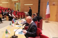 В Университете ADA состоялось открытие книжной выставки, посвященной 100-летию великого лидера Гейдара Алиева (ФОТО)