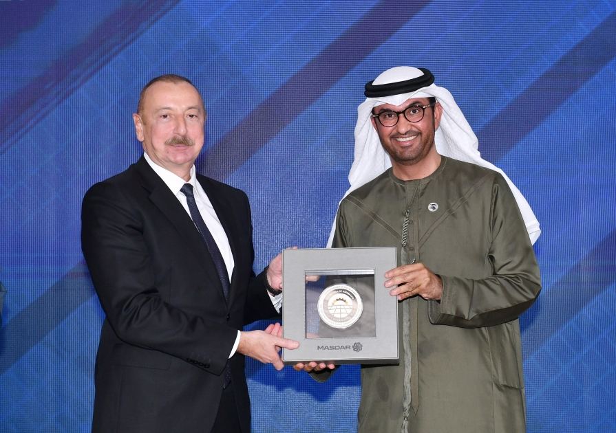 Президент Ильхам Алиев принял участие в церемонии официального открытия Гарадагской солнечной электростанции мощностью 230 МВт (ФОТО/ВИДЕО)