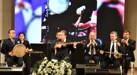 В Баку прошел концерт памяти 38-летнего артиста, трагически погибшего в автокатастрофе (ФОТО)