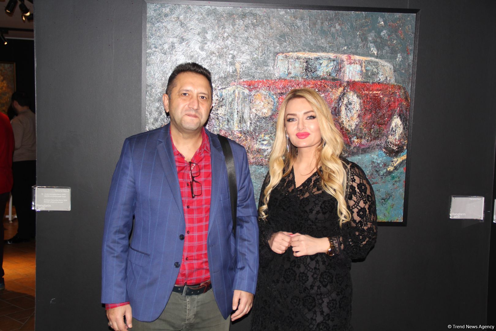 В QGallery открылась выставка Тараны Сеид "Магия цвета" – энергетика и красочность мастихиновой живописи (ФОТО)