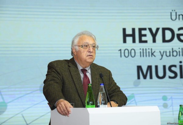 Музыка – это сильное оружие, в том числе для достижения победы в идеологической войне – народный артист Фархад Бадалбейли