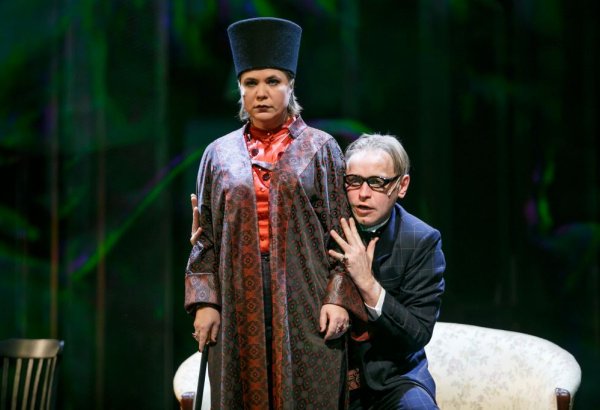 Когда нас благодарят аплодисментами - это дорогого стоит - интервью с российской актрисой Натальей Парашкиной (ФОТО)