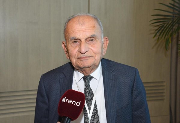 Следует уделять особое внимание преподавателям, воспитавших плеяду музыкантов, но оставшихся без наград – народный артист Вамиг Мамедалиев