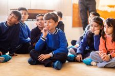 YARAT провел в Исмаиллинском районе передвижную коллективную выставку "İncə müşahidələr" (ФОТО)