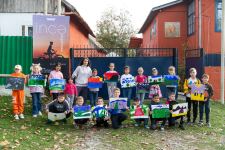 YARAT провел в Исмаиллинском районе передвижную коллективную выставку "İncə müşahidələr" (ФОТО)