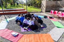 YARAT провел в Исмаиллинском районе передвижную коллективную выставку "İncə müşahidələr" (ФОТО)