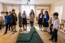 YARAT провел в Исмаиллинском районе передвижную коллективную выставку "İncə müşahidələr" (ФОТО)