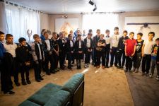 YARAT провел в Исмаиллинском районе передвижную коллективную выставку "İncə müşahidələr" (ФОТО)