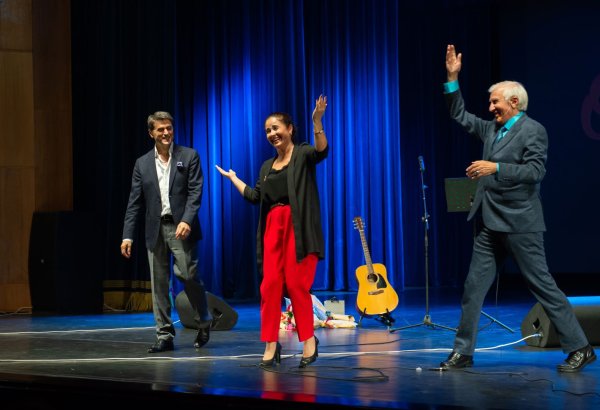 Нельзя жить мыслями, что "раньше было лучше" - любимые песни прошлых лет в Баку (ФОТО)