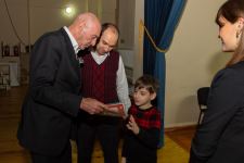 Нельзя жить мыслями, что "раньше было лучше" - любимые песни прошлых лет в Баку (ФОТО)