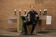 Азербайджанский композитор интегрирует музыкантов-беженцев  в культурную жизнь Германии (ФОТО)