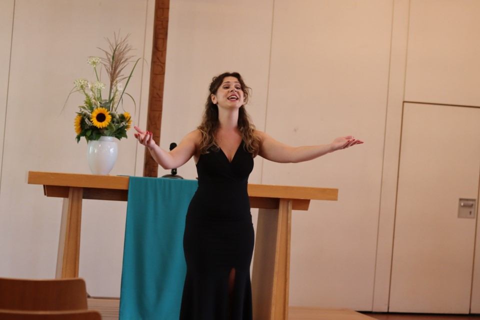 Азербайджанский композитор интегрирует музыкантов-беженцев  в культурную жизнь Германии (ФОТО)