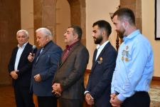 В Баку представлен фильм о художниках-участниках Карабахской войны (ФОТО)