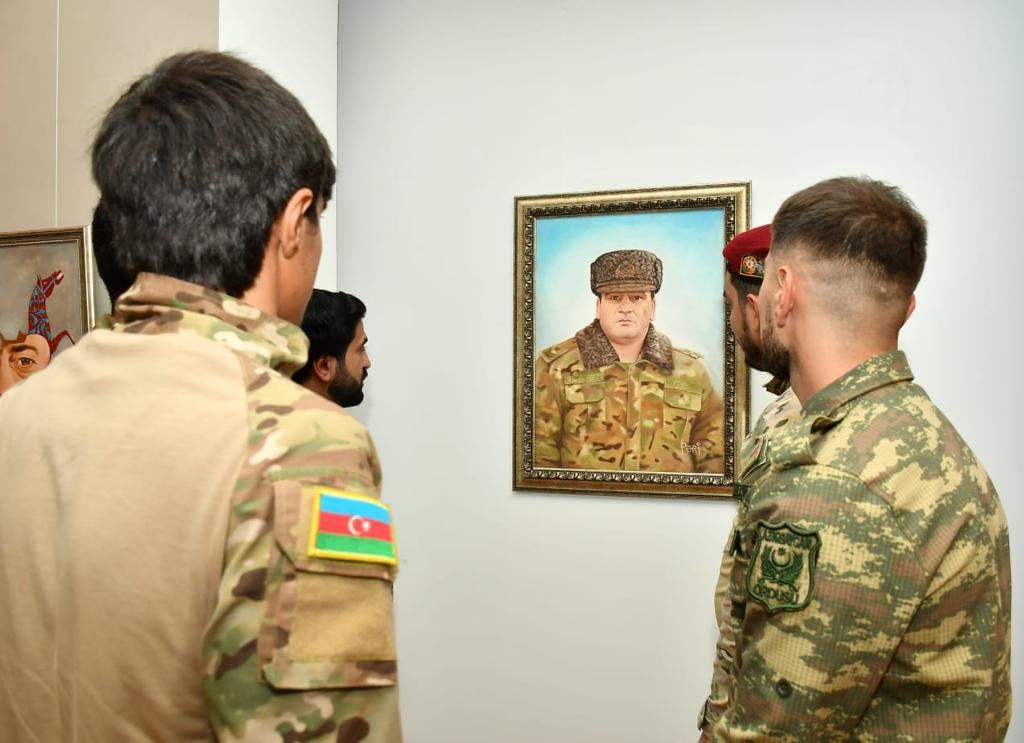 В Баку представлен фильм о художниках-участниках Карабахской войны (ФОТО)