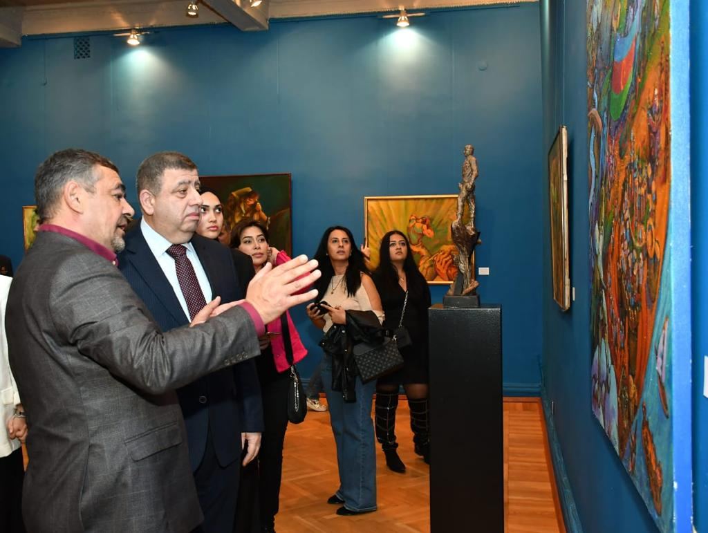 В Баку представлен фильм о художниках-участниках Карабахской войны (ФОТО)