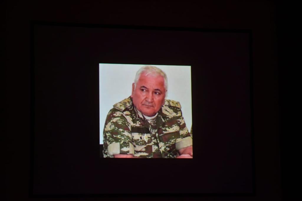 В Баку представлен фильм о художниках-участниках Карабахской войны (ФОТО)