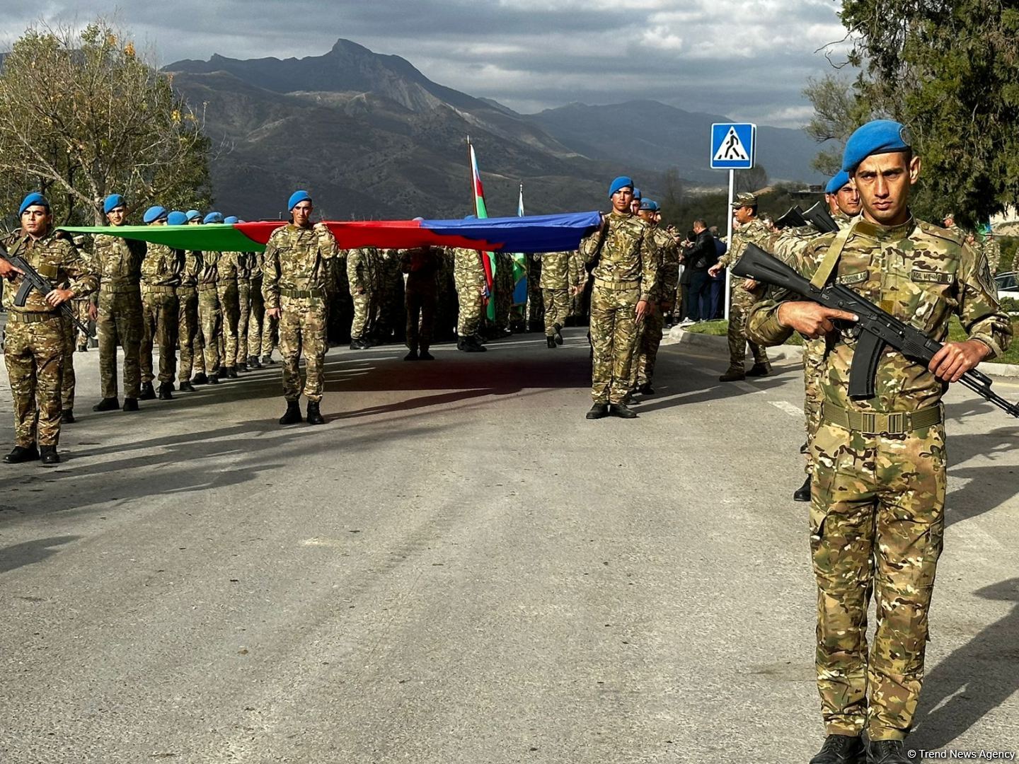 В Лачине проходит марш в честь Дня Победы (ФОТО)