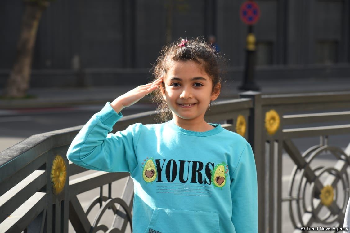 В Баку прошло шествие по случаю 8 ноября - Дня Победы (ВИДЕО/ФОТО)